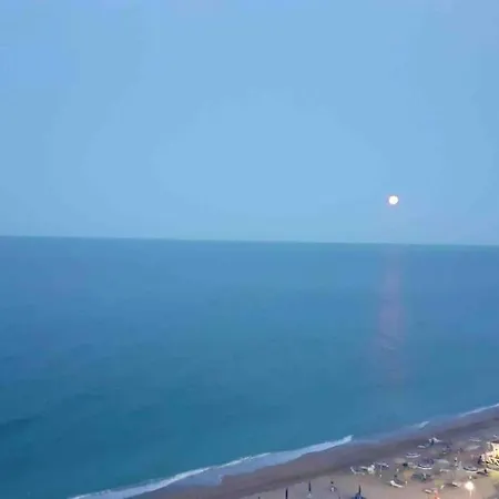 Апартаменты La Finestra Sul Mare Riviera Conero Порто-Потенца-Пичена